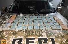 Dupla abandona mochila com arma, drogas e R$ 50 mil após perseguição em Teresina