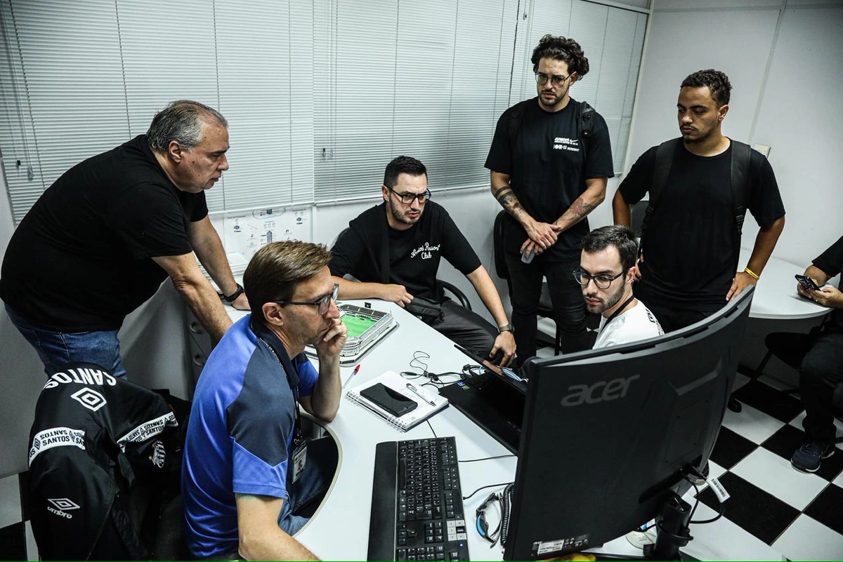 Equipe da Genius, responsável pela implantação da tecnologia