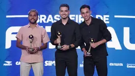 Equipes são premiadas durante a comemoração do Brasileiro de futsal (Foto: Reprodução/ Redes Sociais CAP)