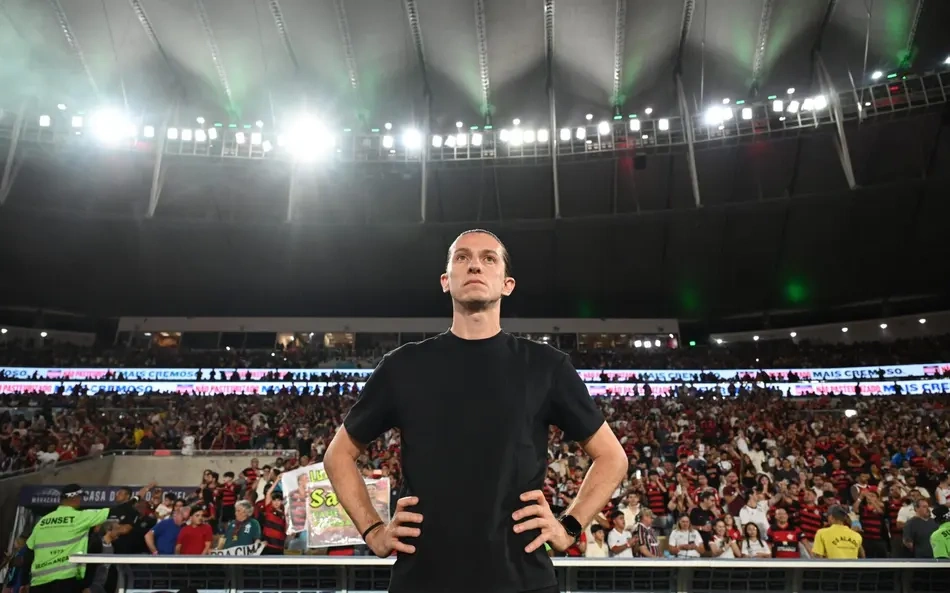 Filipe Luís, treinador do Flamengo