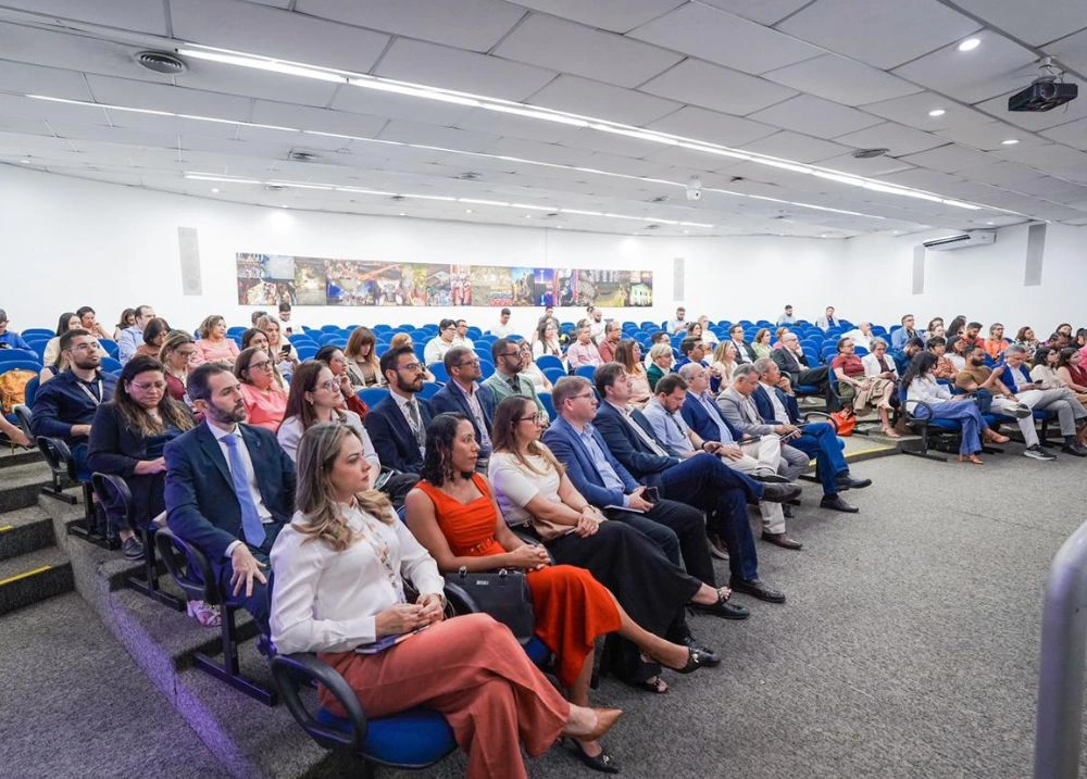 Formação profissional impulsiona serviço público e rende recorde de certificações