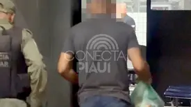Funcionário é detido por furtar queijos e presunto em supermercado de Teresina (Foto: Reprodução)