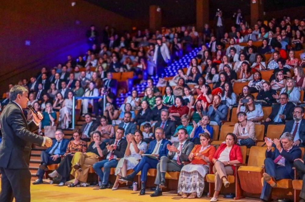 Governo do Brasil premia 40 experiências de combate à fome que transformaram vidas