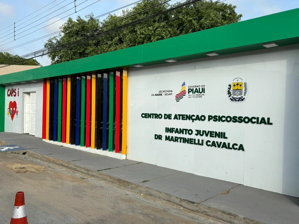 Governo do Piauí inaugura reforma do CAPSi Infantojuvenil em Teresina