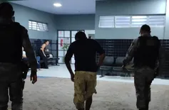 Homem é conduzido à Central de Flagrantes após xingar ex-companheira em Parnaíba