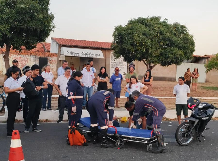 Idoso é atropelado por motocicleta na Avenida Princesa Isabel em Parnaíba