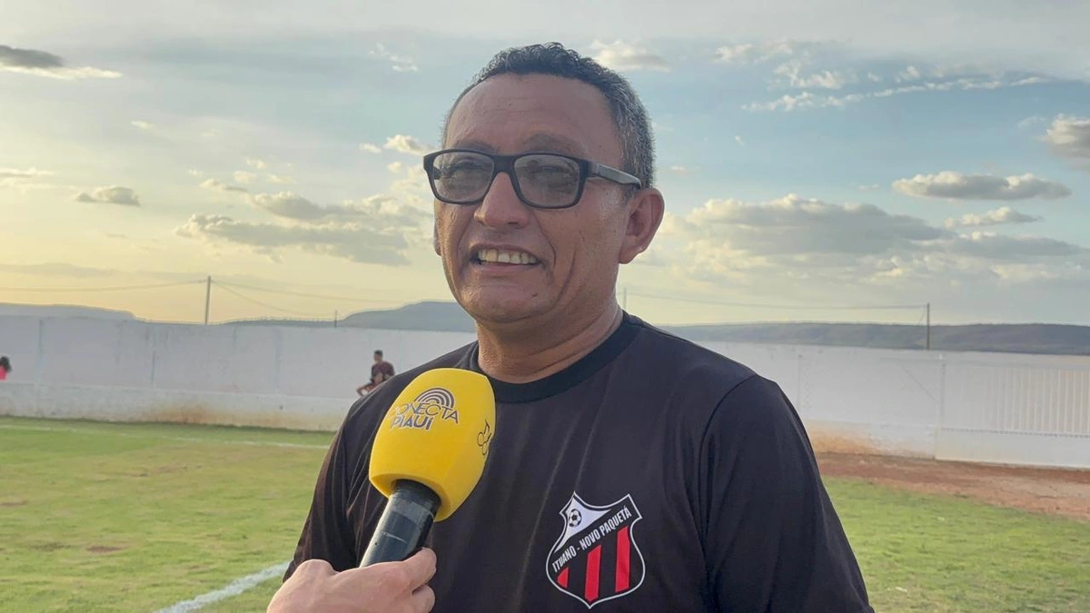 Josa, técnico do Paquetá 1