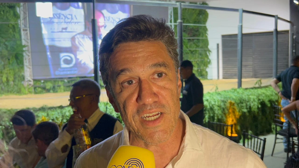 Leilão movimenta 74ª edição da Expoapi e destaca força da genética Nelore no Piauí