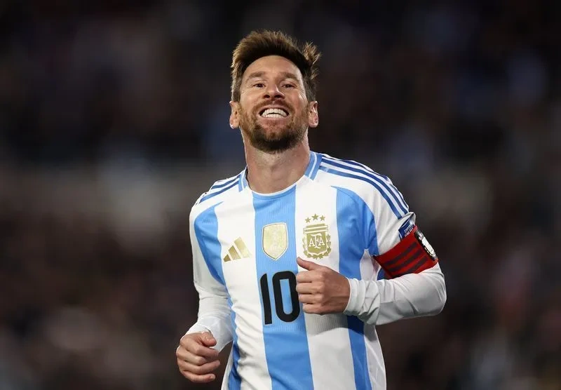 Messi comemora gol em partida da Argentina contra a Venezuela