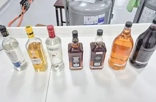 Metanol (Foto: UFPR/Divulgação)