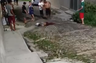 Mulher é morta com vários tiros e corpo fica estendido no meio da rua em Floriano