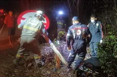 Pedreiro morre após colidir moto em placa de sinalização na PI-211, em Esperantina