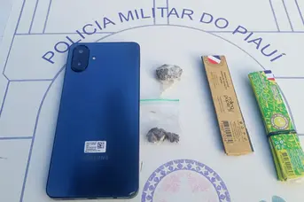 Perseguição policial termina com apreensão de drogas na zona Norte de Teresina