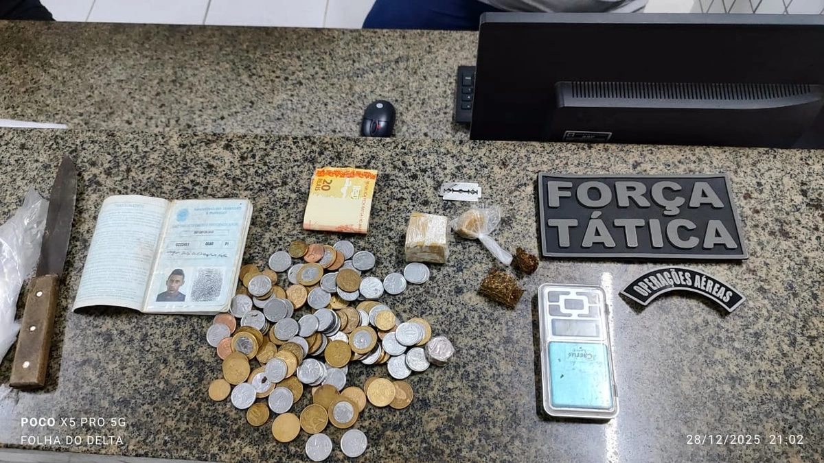 Polícia apreende drogas e materiais do tráfico na Pedra do Sal, em Parnaíba
