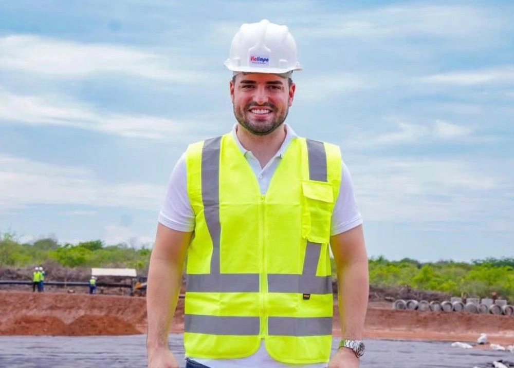 Prefeito de Aroazes participa de visita técnica a aterro sanitário em Ipiranga