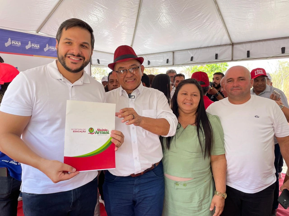 Prefeito doa terreno para nova escola de tempo integral em São João do Arraial