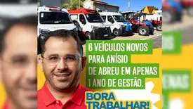 Prefeito Ramon Macêdo comemora entrega de 6 novos veículos a Anísio de Abreu (Foto: Reprodução)