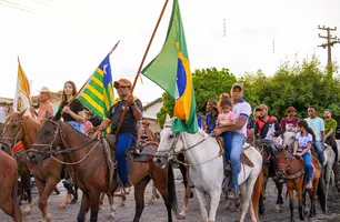 Projeto escolar valoriza vaquejada e mobiliza comunidade em Novo Oriente (Foto: Reprodução)