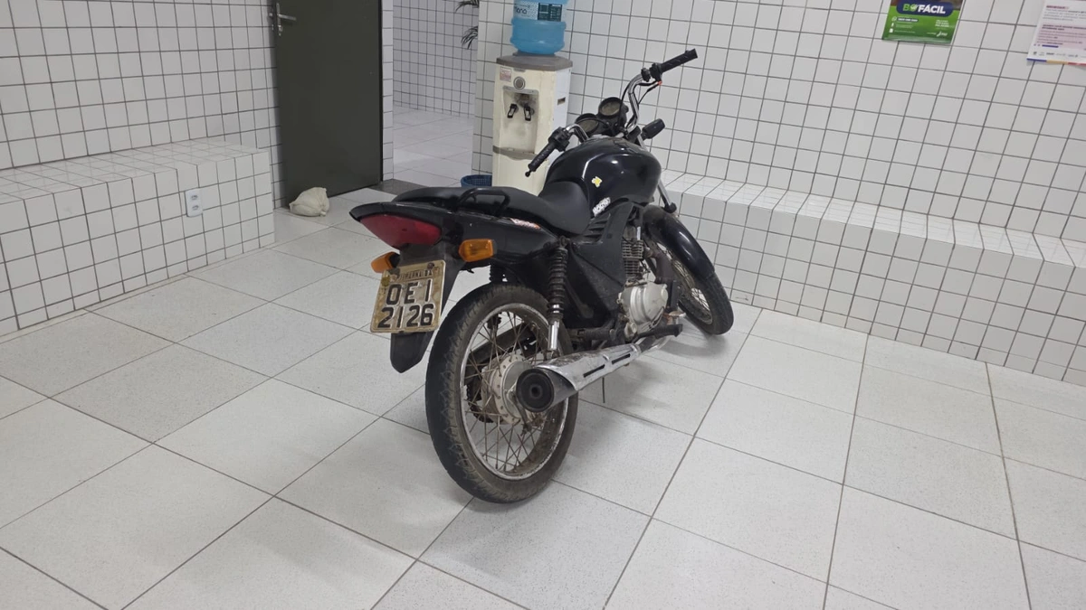 Quatro pessoas são presas por tráfico de drogas no bairro Santa Luzia, em Parnaíba