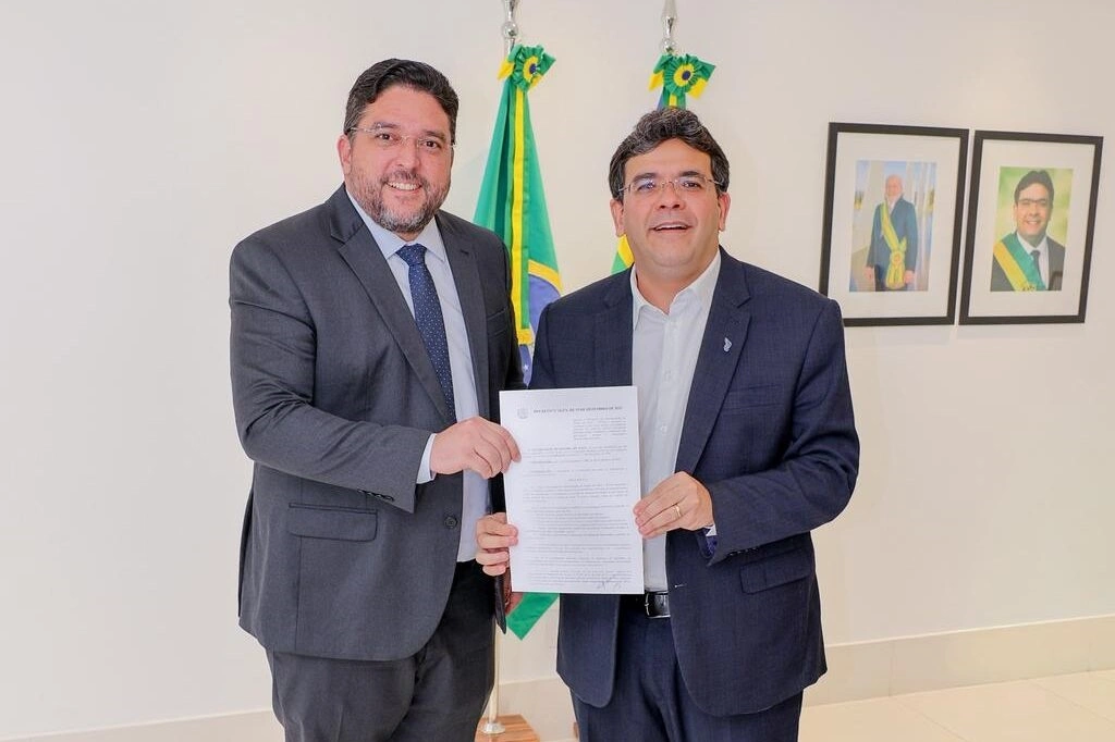 Rafael Fonteles autoriza concurso público unificado do Governo do Piauí: 200 vagas