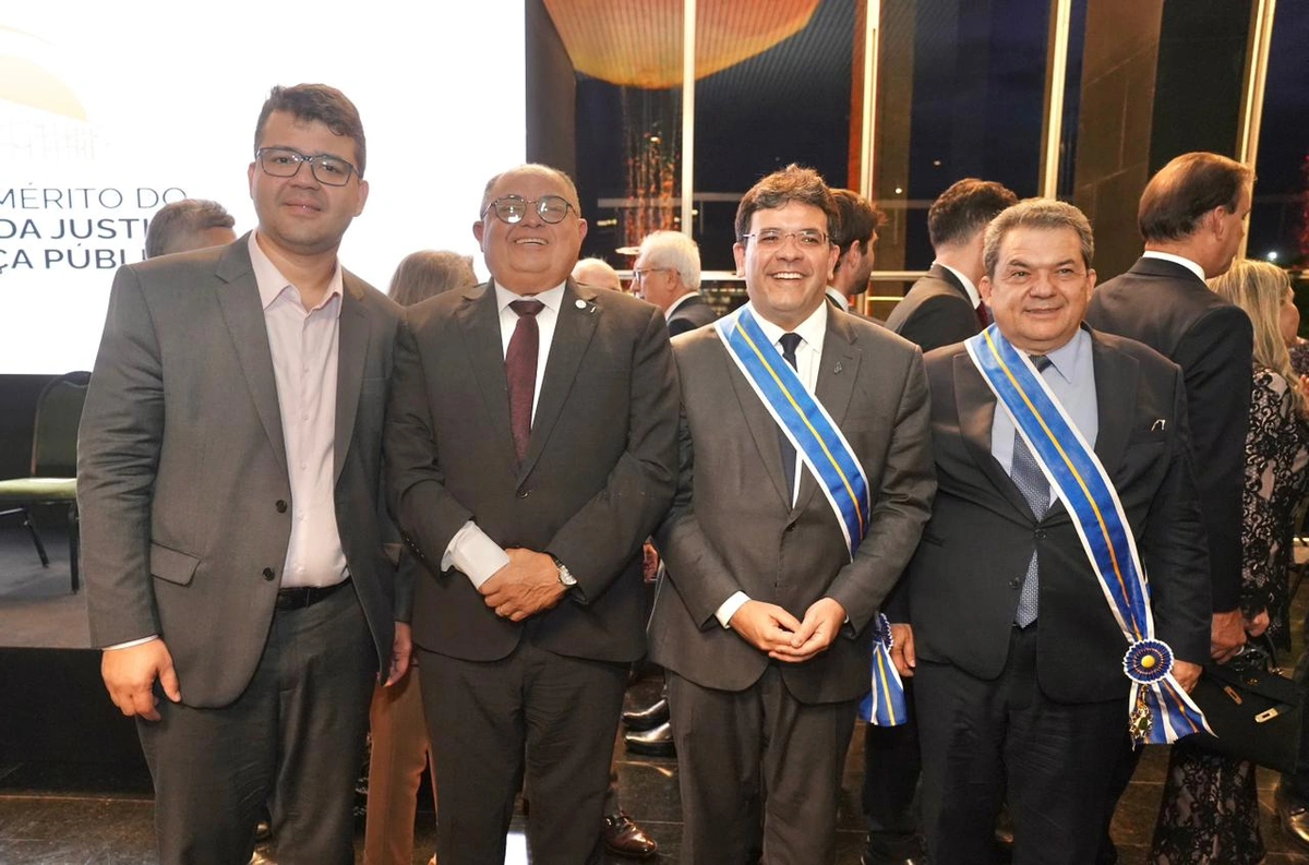 Rafael Fonteles recebe honraria do Ministério da Justiça e Segurança Pública