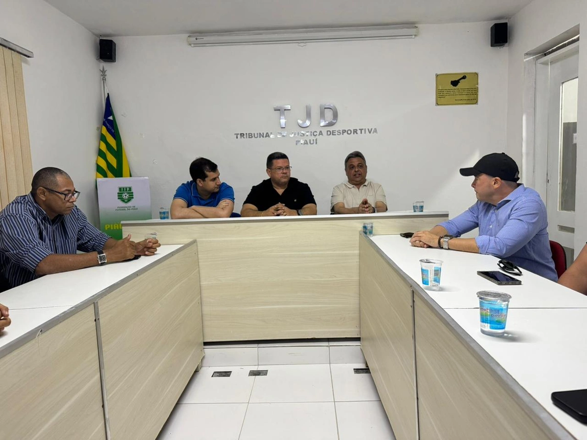 Robert Brown pede afastamento da FFP e clubes temem paralisação do campeonato