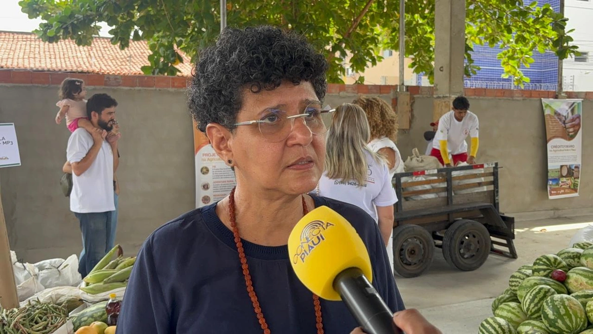 SAF entrega 20 toneladas de alimentos a entidades sociais em Teresina