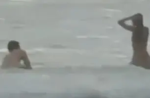 Shawn Mendes volta ao Brasil e é visto em clima de romance com Bruna Marquezine (Foto: Reprodução)