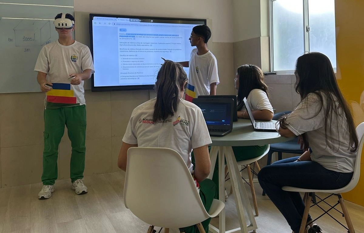 Tecnologia e educação caminhando juntas