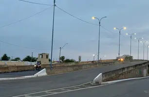Tráfego é liberado após obras emergenciais no viaduto da Miguel Rosa (Foto: Reprodução)