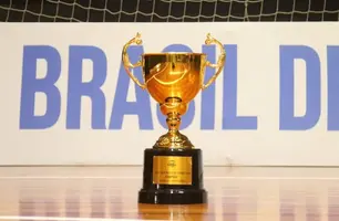 Troféu da Taça Brasil de Futsal (Divisão Especial) (Foto: Divulgação | CBFS)