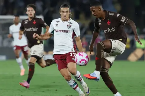 Vasco superou o Fluminense na partida de ida das semis