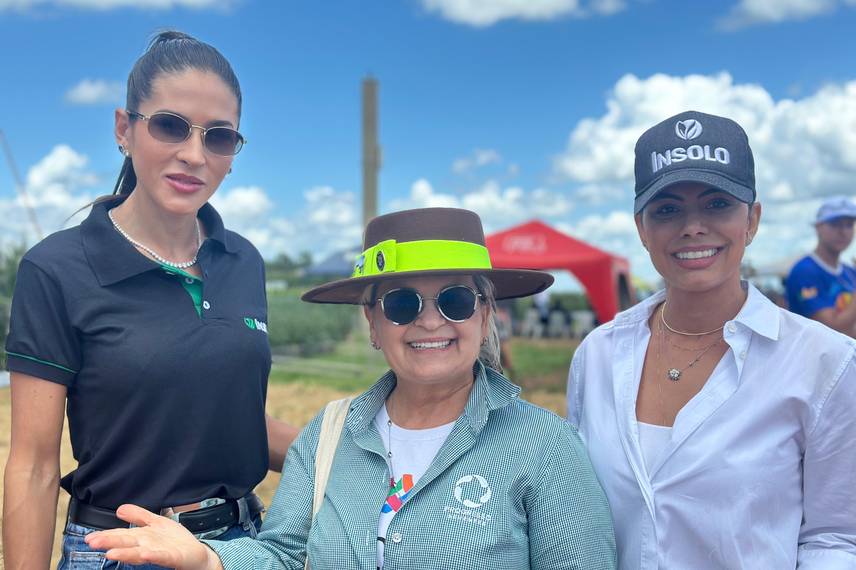 7º Dia de Campo Insolo da Fazenda Ipê reúne produtores e especialistas em  Baixa Grande do Ribeiro 7º Dia de Campo Insolo da Fazenda Ipê reúne produtores e especialistas em  Baixa Grande do Ribeiro
