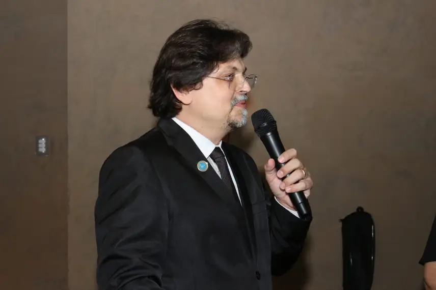 Academia de Medicina do Piauí realiza cerimônia de posse em noite prestigiada Academia de Medicina do Piauí realiza cerimônia de posse em noite prestigiada