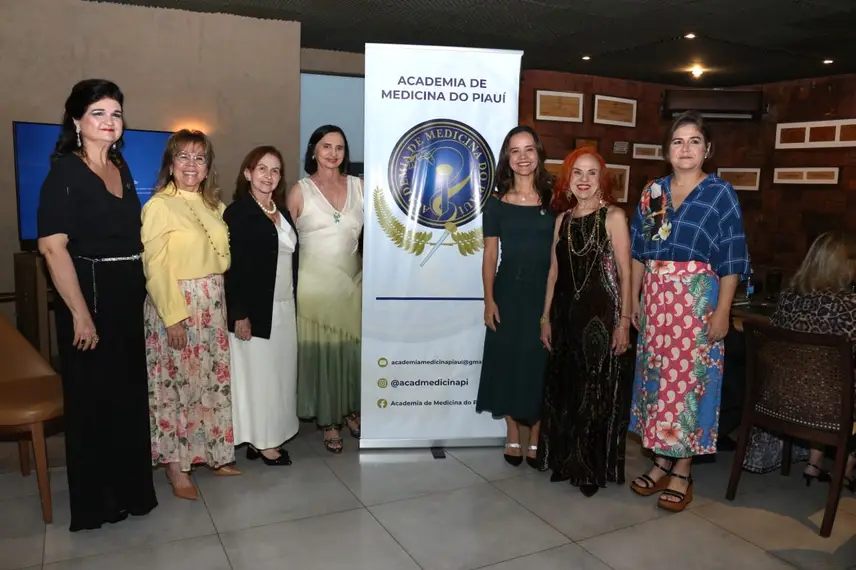 Academia de Medicina do Piauí realiza cerimônia de posse em noite prestigiada Academia de Medicina do Piauí realiza cerimônia de posse em noite prestigiada