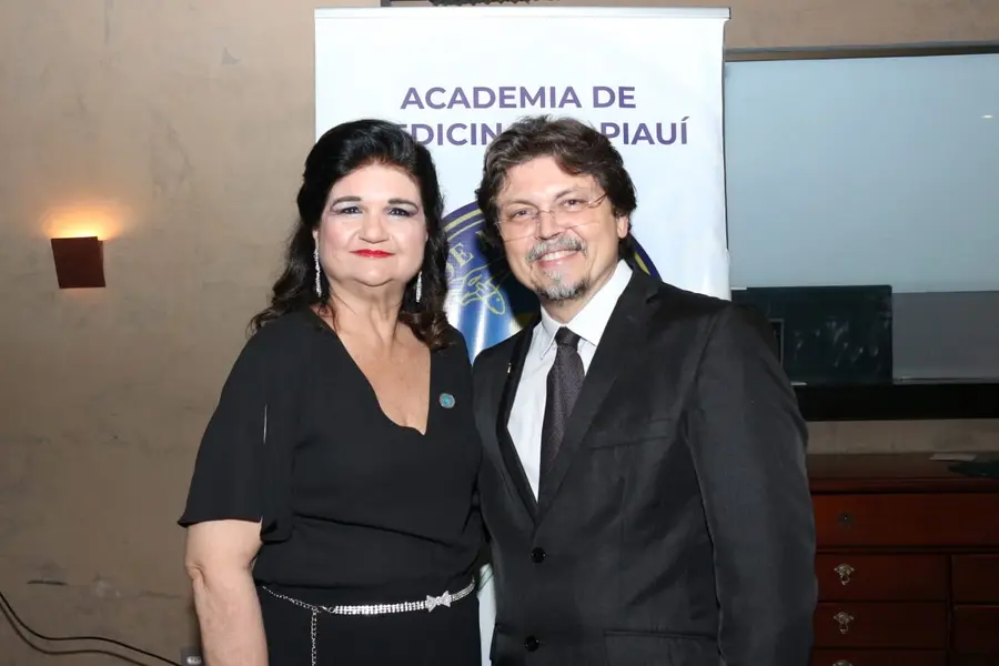 Academia de Medicina do Piauí realiza cerimônia de posse em noite prestigiada