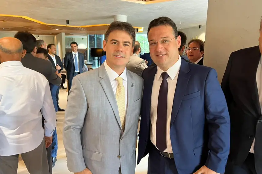 Alepi apresenta nova mesa diretora para o biênio 2025 - 2026 Alepi apresenta nova mesa diretora para o biênio 2025 - 2026