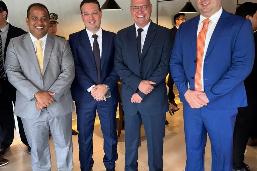 Alepi apresenta nova mesa diretora para o biênio 2025 - 2026