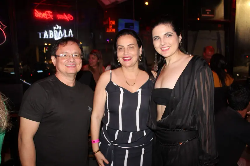 Banda Top Gun agita a noite na Zero Grau Choperia com muito rock e animação