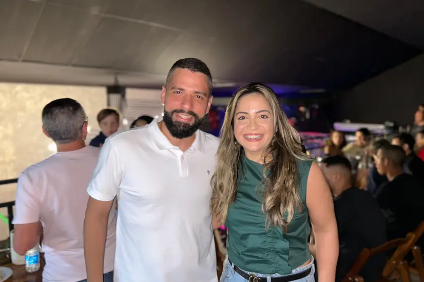 Bloco do Pebinha realiza prévia em Timon com muito brilho e animação Bloco do Pebinha realiza prévia em Timon com muito brilho e animação