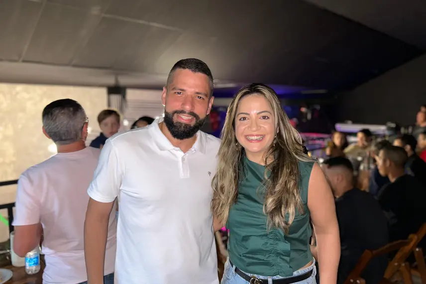 Bloco do Pebinha realiza prévia em Timon com muito brilho e animação