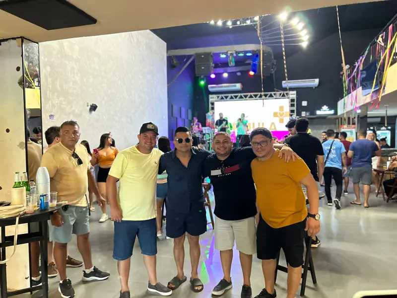 Bloco do Pebinha realiza prévia em Timon com muito brilho e animação