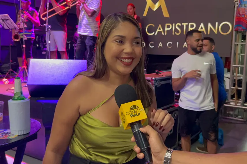 Bloco do Pebinha realiza prévia em Timon com muito brilho e animação