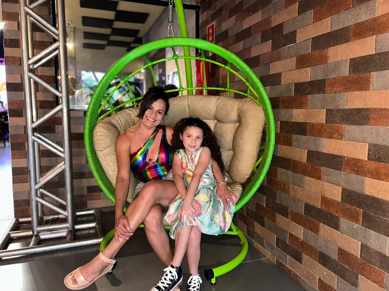 Bloco do Pebinha realiza prévia em Timon com muito brilho e animação