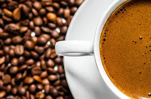 Café vai ficar mais caro este ano; entenda a alta no preço dos grãos no Brasil (Foto: Reprodução)