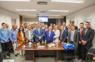 Deputado Júlio César fortalece apoio aos municípios no Encontro de Prefeitos no DF (Foto: Reprodução)