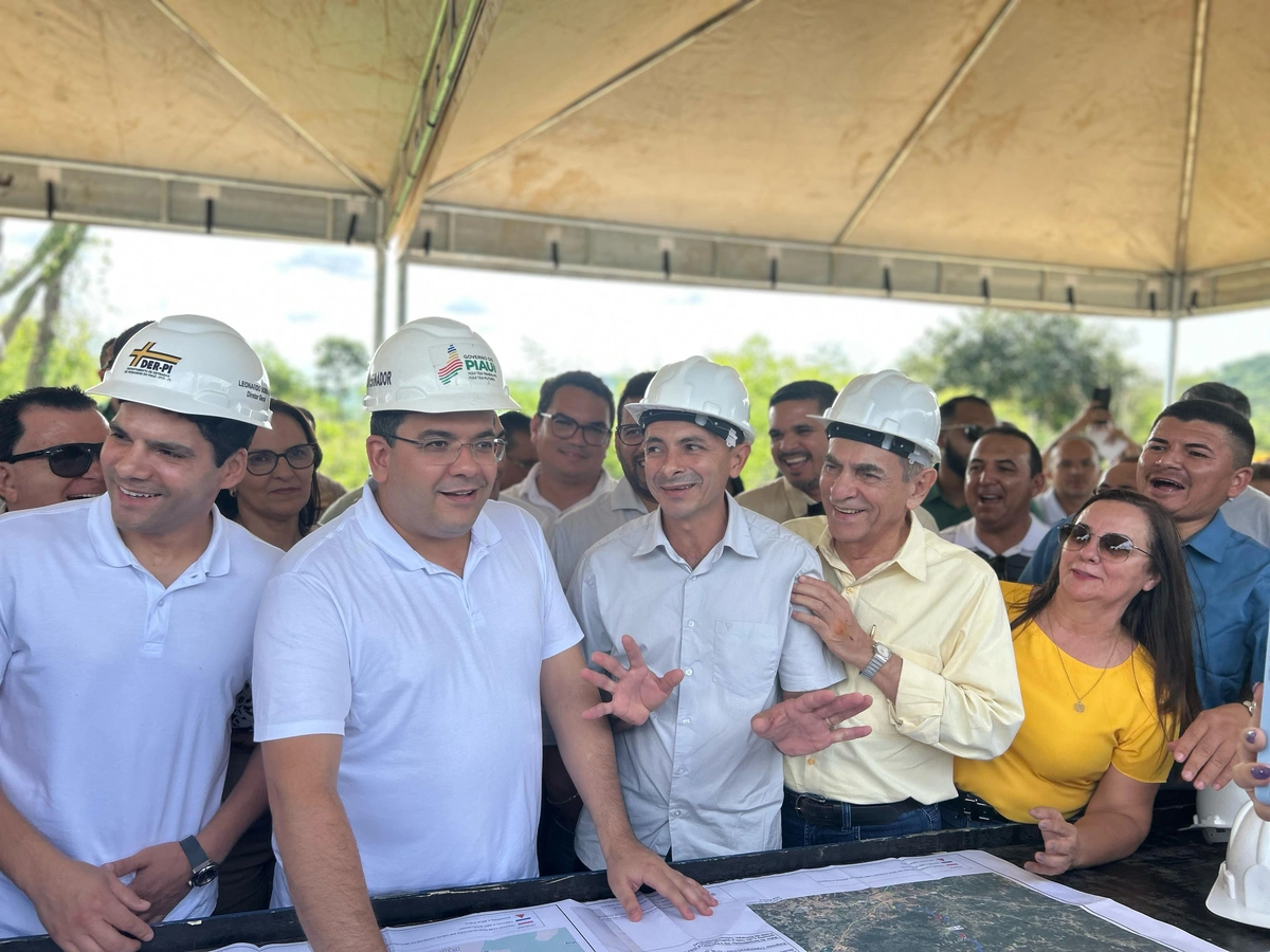 Governador autoriza recuperação da PI-375 e leva investimentos para Santana do PI