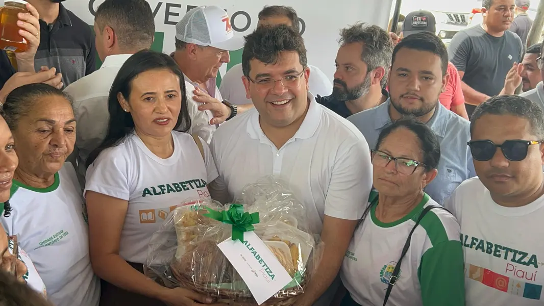 Governador Rafael Fonteles cumpre agenda em Itainópolis e inaugura obras em infraestrutura e saúde