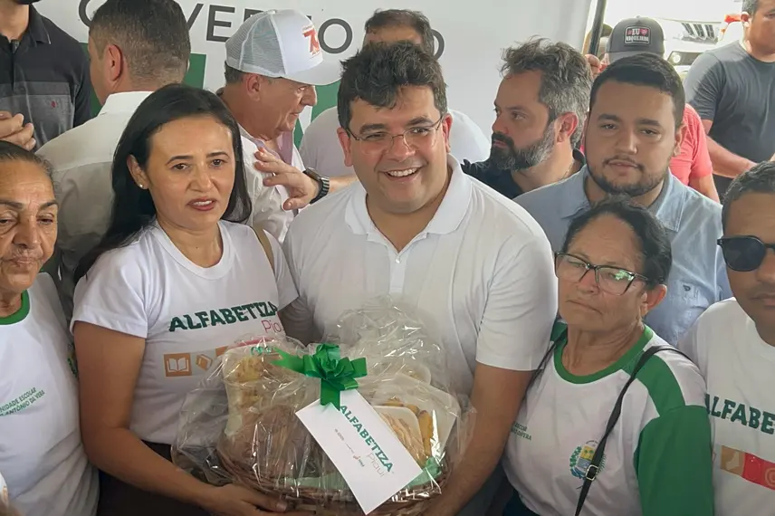 Governador Rafael Fonteles cumpre agenda em Itainópolis e inaugura obras em infraestrutura e saúde