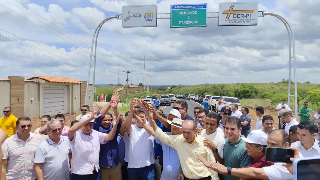 Governador Rafael Fonteles cumpre agenda em Itainópolis e inaugura obras em infraestrutura e saúde